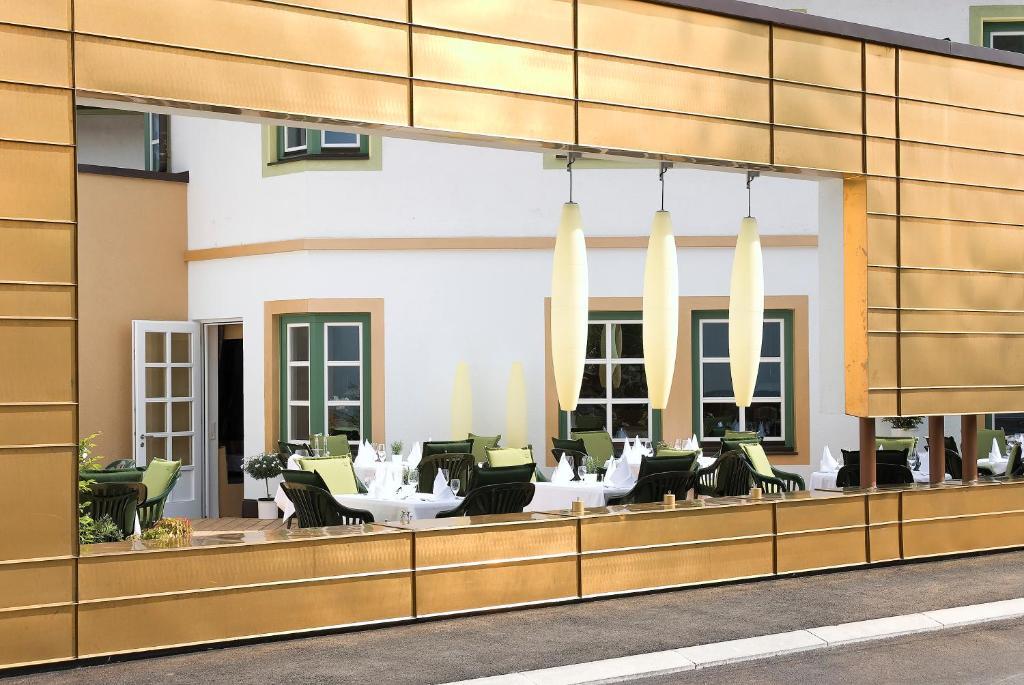 Hotel-Restaurant-Cafe Krainer Langenwang 외부 사진